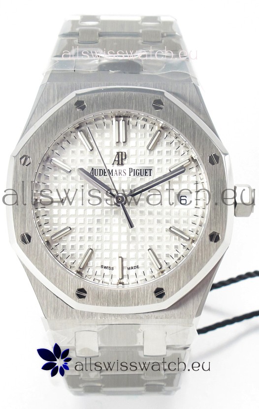 Audemars Piguet Royal 34MM Super Clone Swiss Replica Watch in White Dial